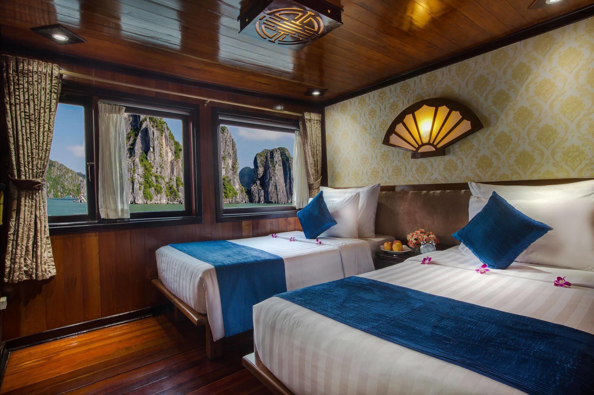Hotel Flamingo Luxury Cruises Ha Long Exterior foto