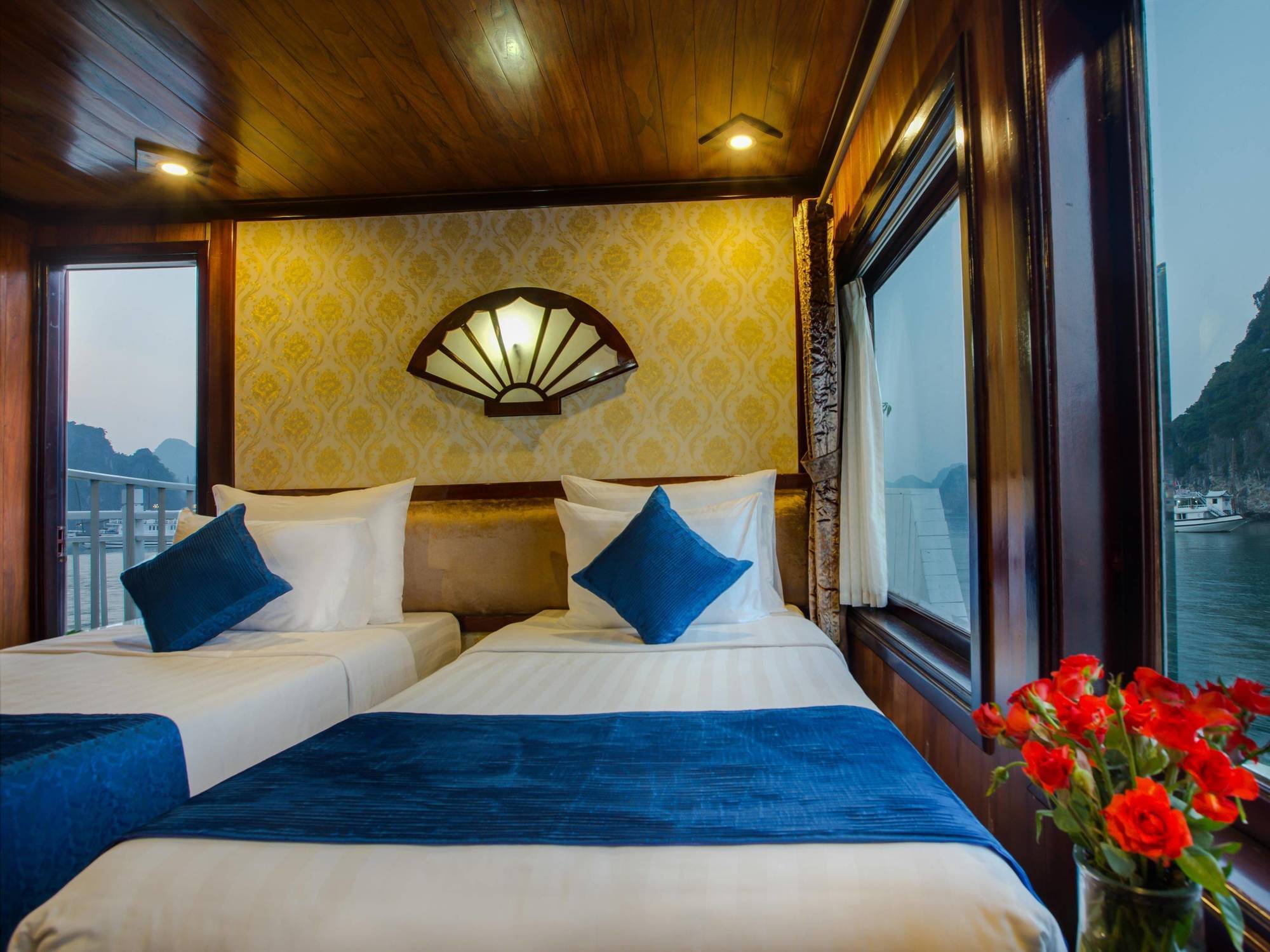 Hotel Flamingo Luxury Cruises Ha Long Exterior foto
